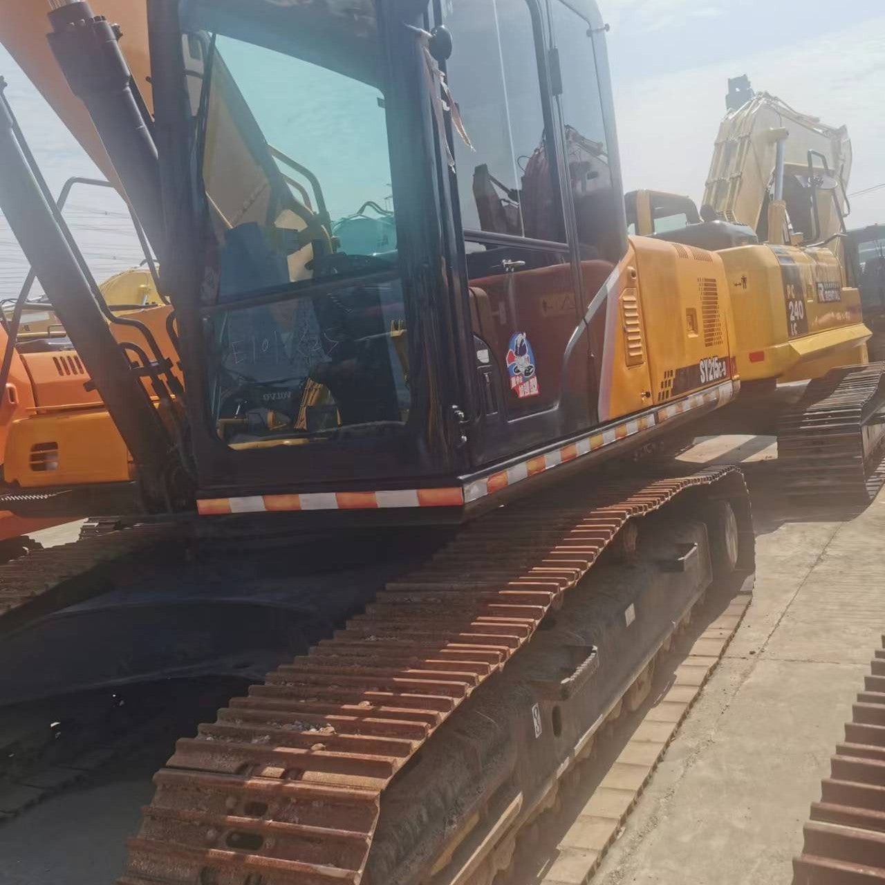 Factory  price used crawler excavator 1 ton 2 ton