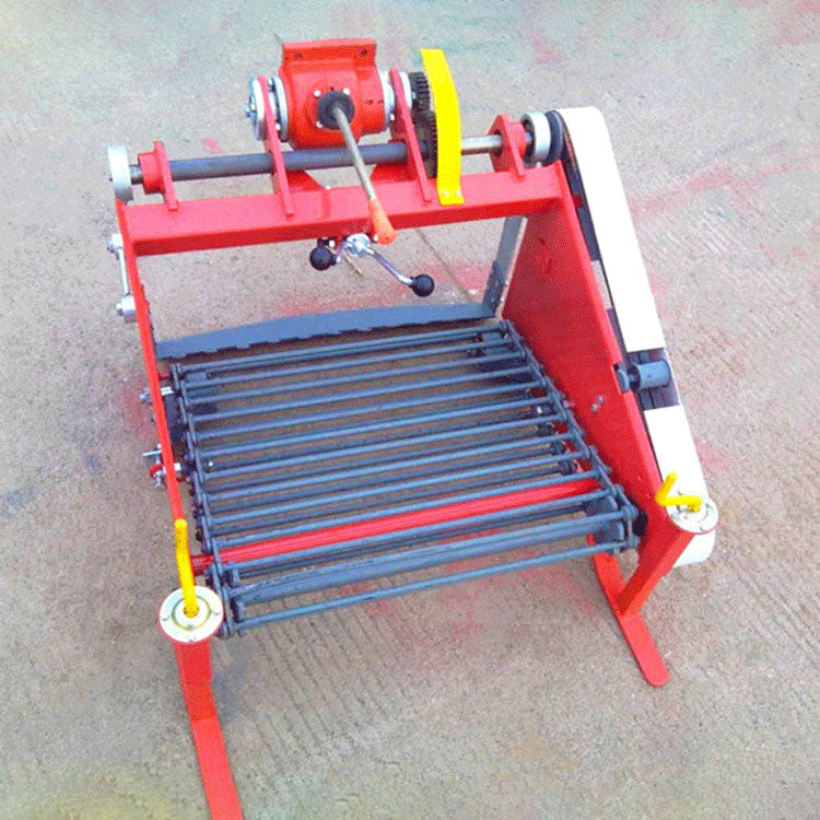 Mini potato harvester with walking tractor Agricultural machinery potato harvester