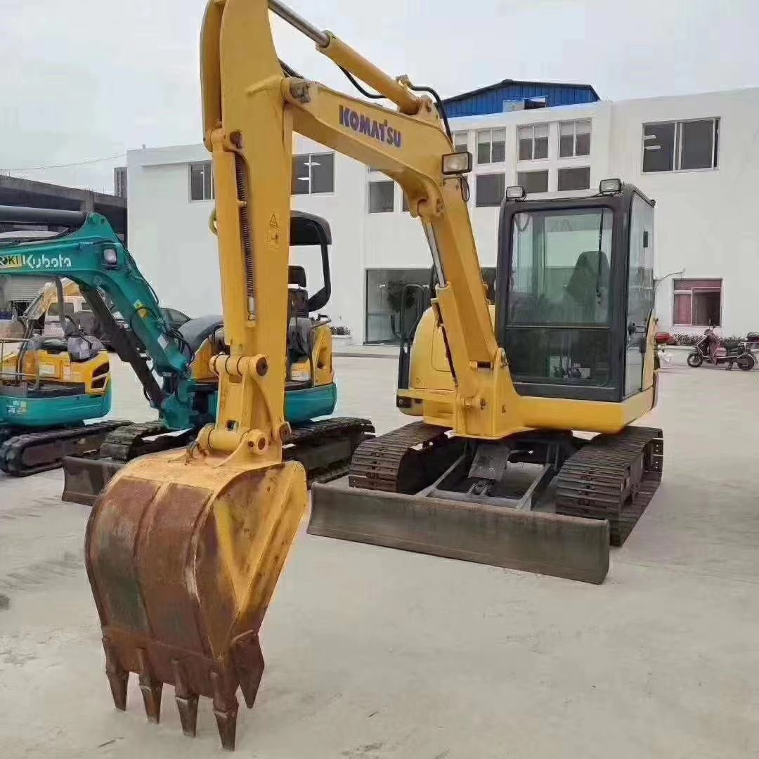 Komatsu-56 Good condition original Japanese heavy equipment used excavator crawler machine excavator